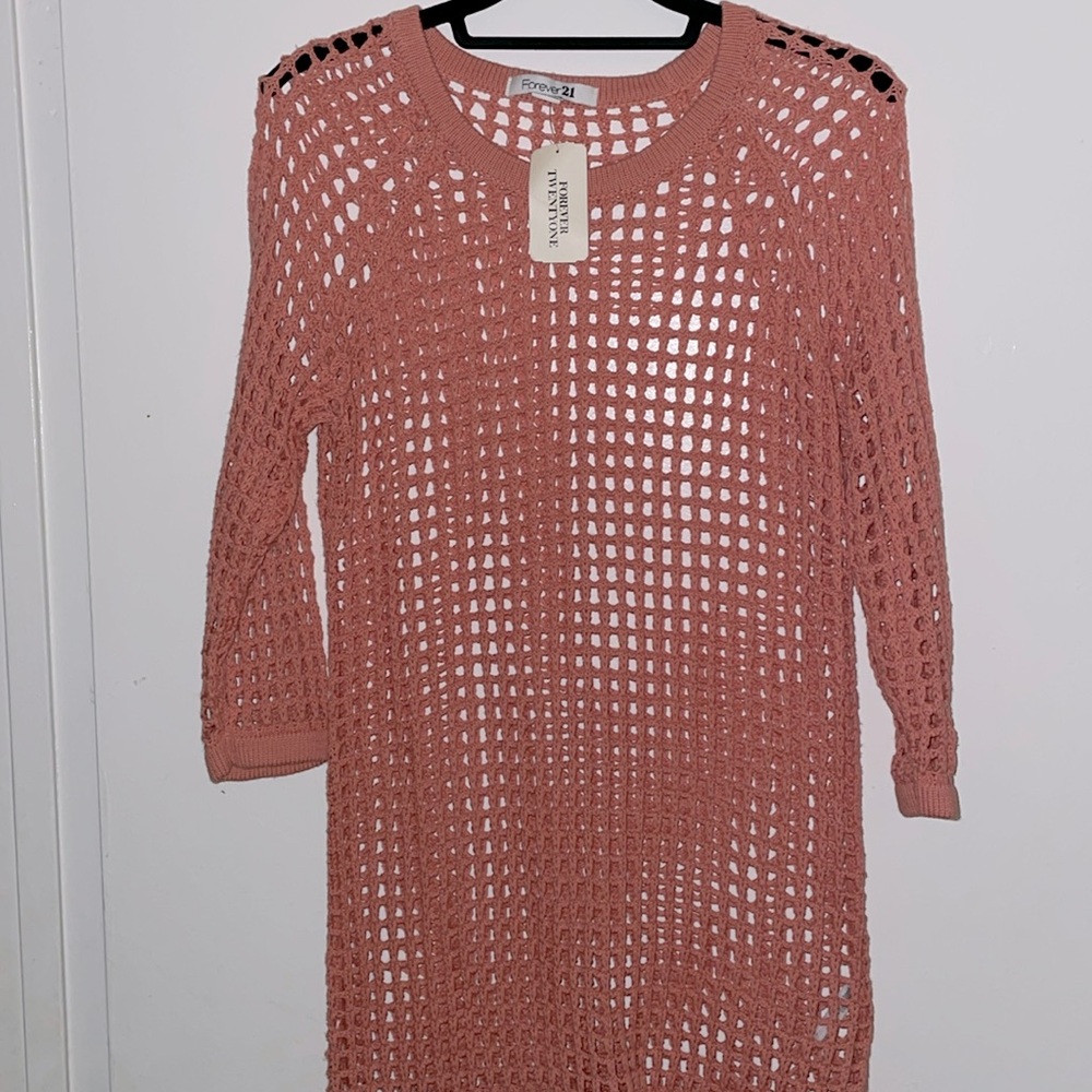 Coral Knit Sweater, size Medium NWT